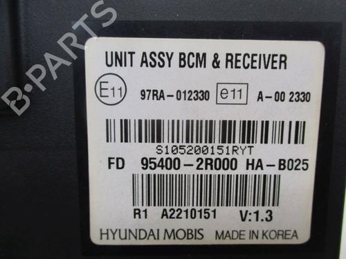 Control unit HYUNDAI i30 Estate (FD) 1.6 CRDi | BP38027503M11 - Image 7