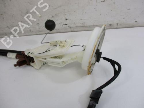 Used Fuel pump AUDI A4 B7 (8EC) 2.0 TFSI quattro (200 hp) 18798856