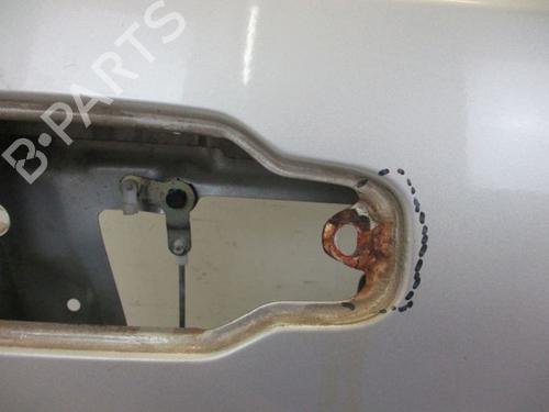 Right front door KIA SORENTO I (JC) 3.5 V6 4WD | BP26647525C3 