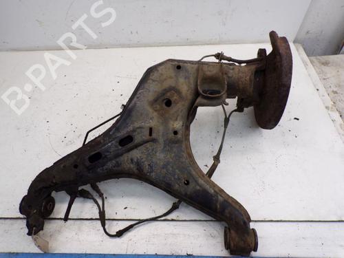 Used Right rear steering knuckle VW TRANSPORTER T4 Bus (70B, 70C, 7DB, 7DK, 70J, 70K, 7DC, 7DJ) 2.5 TDI (102 hp) 29095972