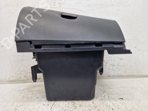 Used Glove box RENAULT MEGANE III Grandtour (KZ0/1) 1.5 dCi (KZ1M, KZ1W, KZ0R) (106 hp) 29107441
