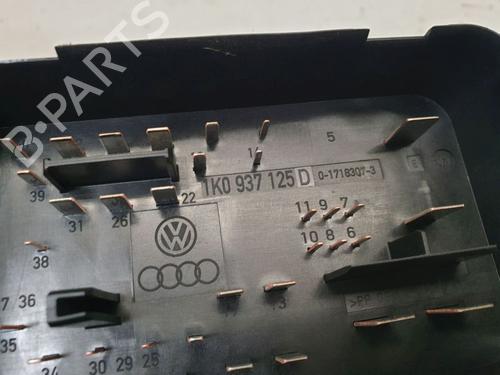 Fuse box SKODA YETI (5L) 1.2 TSI | BP34703798E1  - Image 9