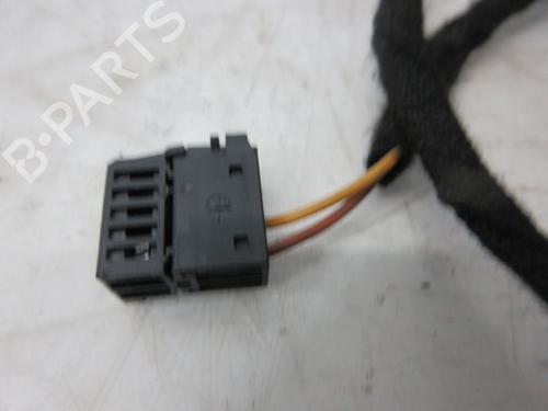 Right mirror VW POLO V (6R1, 6C1) 1.2 | BP29094884C27 