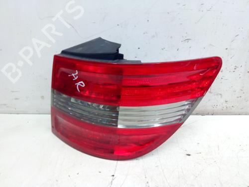 Used Right taillight MERCEDES-BENZ B-CLASS Sports Tourer (W245) B 200 CDI (245.208) (140 hp) 29103751