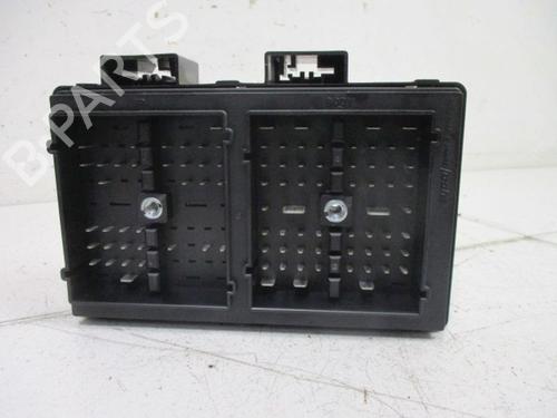 Fuse box OPEL ANTARA A (L07) 2.0 CDTI 4x4 | BP37110521E1 - Image 2