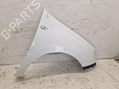 right-front-fenders-dacia-sandero-ii-2012-37140819 main image
