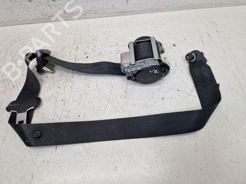 front-right-seatbelt-dacia-duster-hs_-2010-2011-2012-2013-2014-2015-2016-2017-2018-34738473 main image