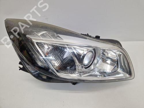 Used Right headlight OPEL INSIGNIA A (G09) 2.0 CDTI (68) (160 hp) 31860812