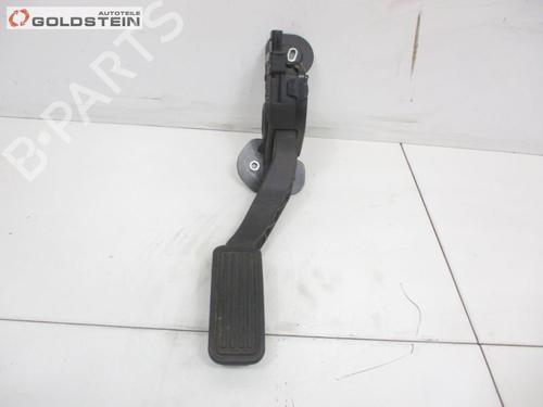 Used Pedal Pedal 37105658 37105658