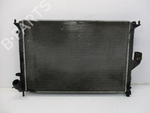 Used Water radiator Water radiator 37117138 37117138