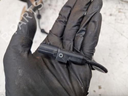 Right front steering knuckle MITSUBISHI COLT VII Hatchback (VB_) 1.0 MPi (VBXG0) | BP29569708M26 