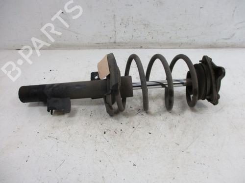 Used Right front shock absorber Right front shock absorber 37112465 37112465