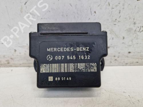 Used Electronic module MERCEDES-BENZ 124 Saloon (W124) 300 D (124.130) (113 hp) 29103738