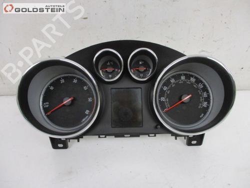 Used Display monitor OPEL ASTRA J Sports Tourer (P10) 1.3 CDTI (35) (95 hp) 18754756