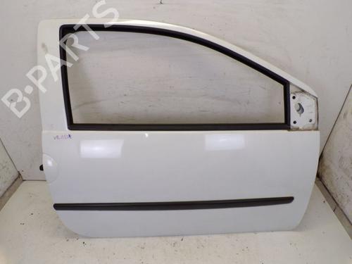 right-front-door-renault-twingo-ii-cn0_-2007-37124940 main image