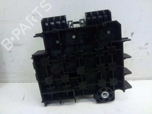 Fuse box NIO ET7 EV All-wheel Drive | BP37139513E1 - Image 15