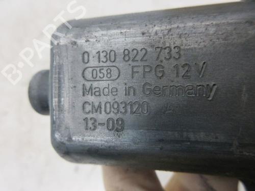 Right front window motor FORD KUGA II (DM2) 1.6 EcoBoost 4x4 | BP37122663E20 - Image 5