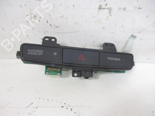 warning-switch-mitsubishi-lancer-viii-sportback-cx_a-2007-37112650 main image