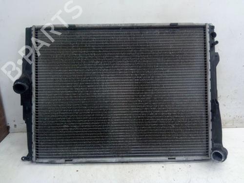 Used Water radiator BMW 3 (E90) 318 i (129 hp) 28021418
