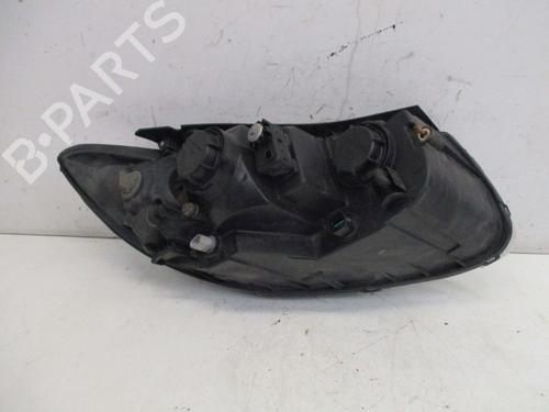 Left headlight HYUNDAI SANTA FÉ II (CM) 2.2 CRDi GLS 4x4 | BP30668125C28 