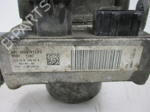 Steering pump CITROËN C4 I (LC_) 2.0 HDi | BP38026899M99 - Image 4