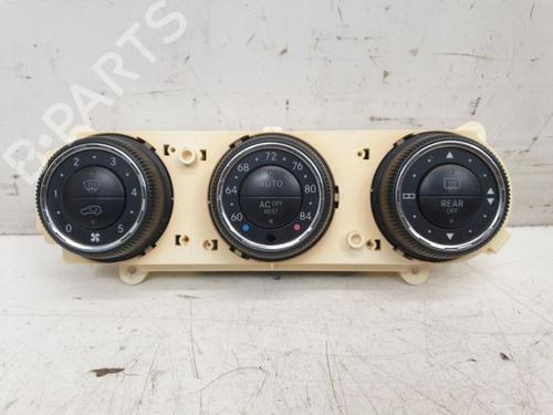 AC-Styringsenhed/Manøvreenhed AC-Styringsenhed/Manøvreenhed MERCEDES-BENZ M-CLASS (W163) ML 500 (163.175) (292 hp) 35947797 35947797
