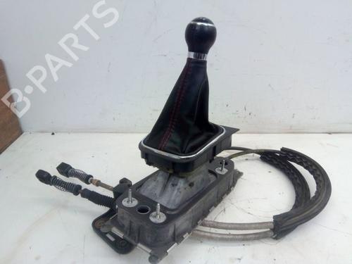 Used Shift knob VW GOLF VI (5K1) 2.0 GTi (210 hp) 29109541