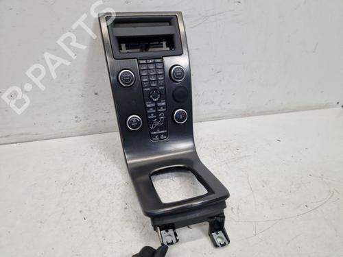Console centrale Console centrale VOLVO V50 (545) T5 AWD (230 hp) 33907696 33907696