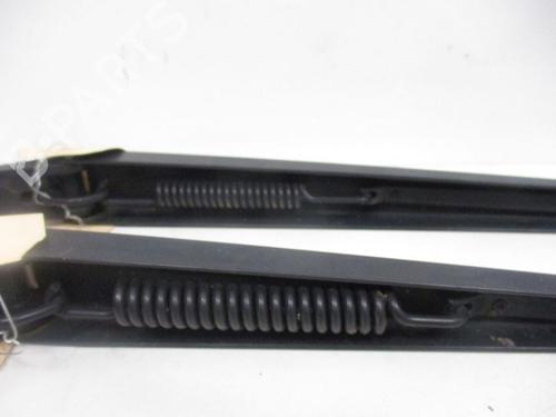 Front windshield wiper arm MAZDA 5 (CR) 2.0 CD (CR19) | BP25224270C143