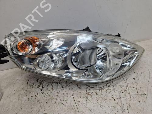 Lyskaster høyre RENAULT MASTER III Van (FV) 2.3 dCi 125 FWD (FV0C, FV0D, FV0G, FV0H, FV0J, FV0K,... (125 hp) 29730286