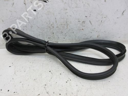 Used Rubber door seal MERCEDES-BENZ CLK Convertible (A209) CLK 200 Kompressor (209.442) (163 hp) 19289914