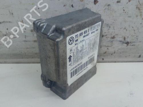 Used Control unit VW TOURAN (1T3) 1.2 TSI (105 hp) 29106738