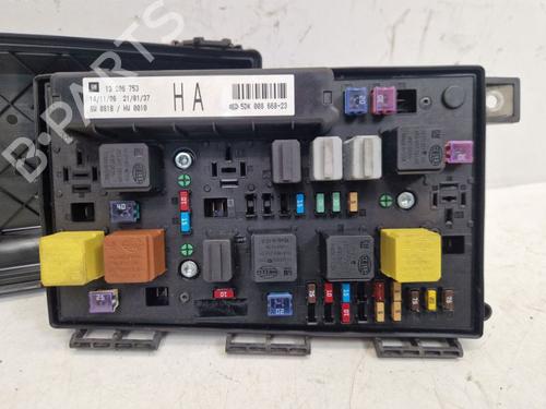 Fuse box OPEL ASTRA H TwinTop (A04) 1.6 (L67) | BP37143660E1 - Image 3