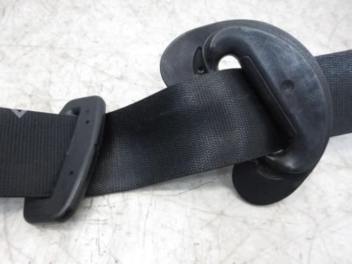Front left seatbelt BMW 5 (E60) 520 d | BP37129268I26 - Image 7