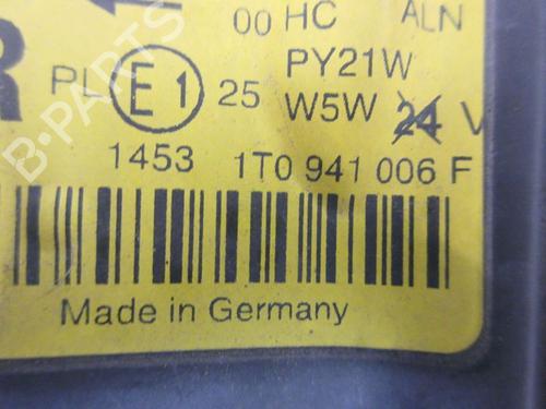 Right headlight VW TOURAN (1T1, 1T2) 2.0 TDI 16V | BP29089438C29 