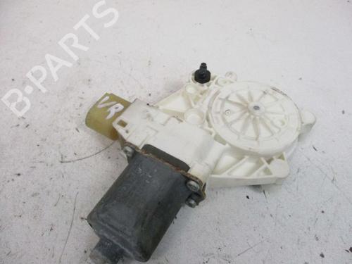 Right front window motor BMW 3 (E90) 328 i | BP40164004E20 - Image 4
