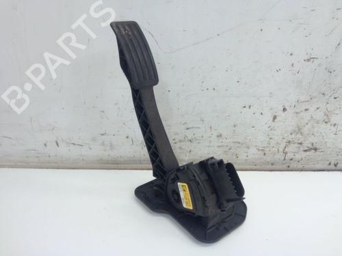Used Pedal FORD TRANSIT Bus (FD_ _, FB_ _, FS_ _, FZ_ _, FC_ _) 2.2 TDCi (100 hp) 28044705