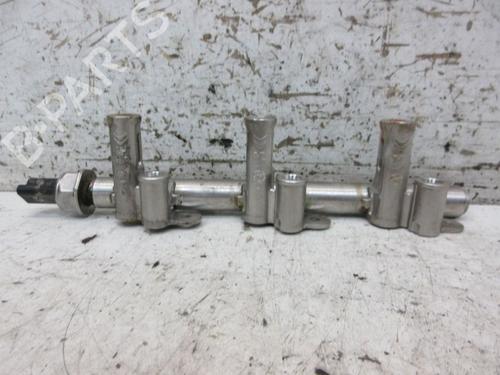 Injection rail PEUGEOT 2008 I (CU_) 1.2 THP 110 / PureTech 110 | BP37128113M98 - Image 3