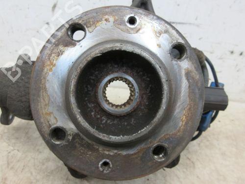 Right front steering knuckle CITROËN C4 CACTUS 1.2 VTi 82 | BP30668586M26 