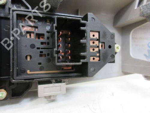 Switch HYUNDAI SANTA FÉ II (CM) 2.2 CRDi GLS 4x4 | BP30668076I30