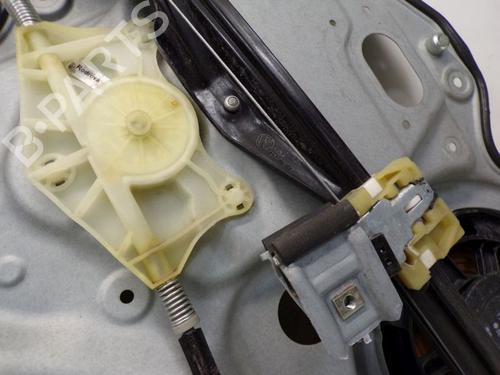Front right window mechanism VW TOURAN (1T1, 1T2) 2.0 TDI | BP23574674C23 