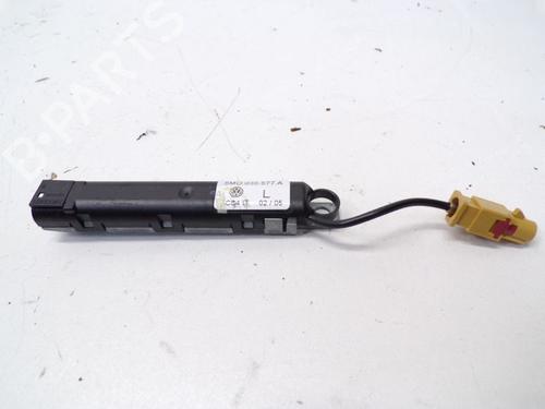 Used Electronic module Electronic module VW GOLF PLUS V (5M1, 521) 2.0 TDI 16V (140 hp) 18801825 18801825