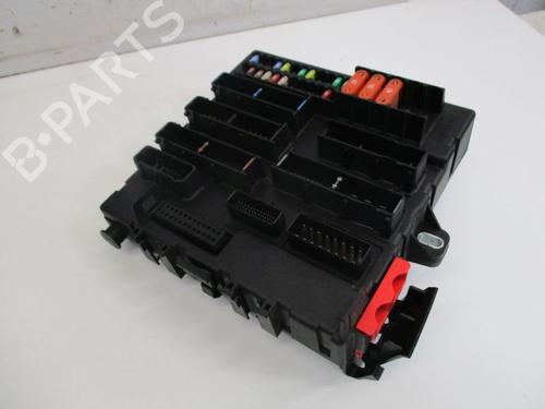 Fuse box OPEL SIGNUM Hatchback (Z03) 1.9 CDTI (F48) | BP19293103E1 