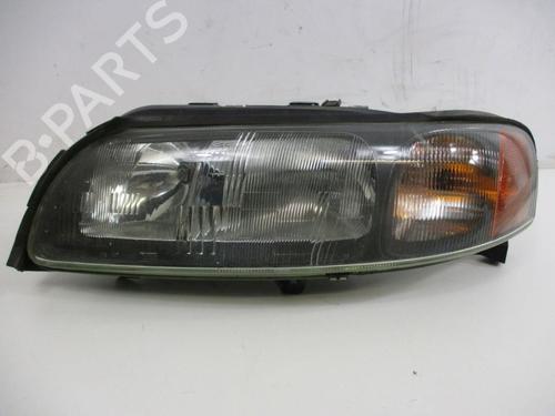 Used Left headlight VOLVO XC70 I Cross Country (295) 2.5 T XC AWD (209 hp) 18790539