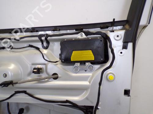 Right front door LAND ROVER RANGE ROVER III (L322) 4.4 4x4 | BP29094520C3 