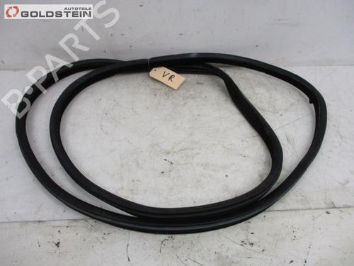 Used Rubber door seal VOLVO XC90 I (275) D5 AWD (163 hp) 18754014