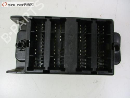 Used Fuse box Fuse box KIA SORENTO I (JC) 2.5 CRDi 4WD (140 hp) 18761854 18761854