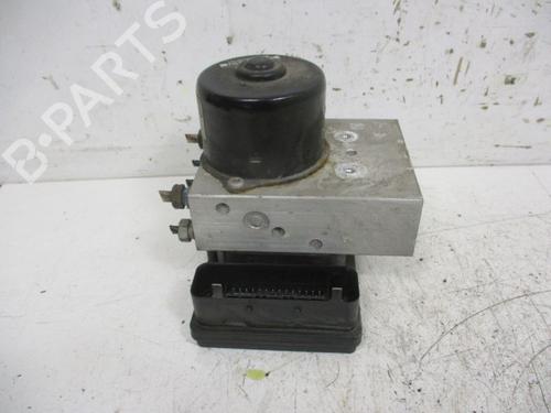 Used Electronic module VOLVO S60 I (384) 2.5 T AWD (210 hp) 28370903