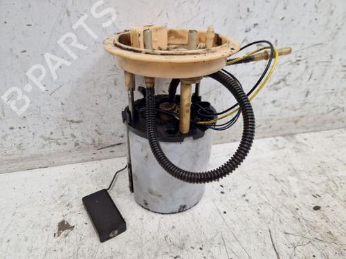 Used Fuel pump SKODA SUPERB II (3T4) 2.0 TDI (140 hp) 27383044