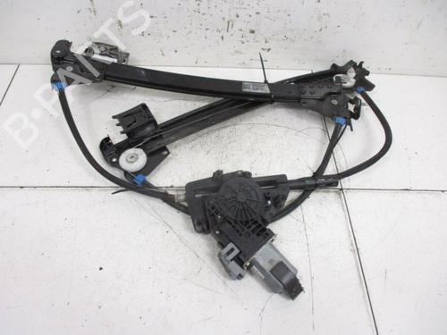 Vindusheismotor høyre foran TESLA MODEL S (5YJS) 90 (367 hp) 31860809